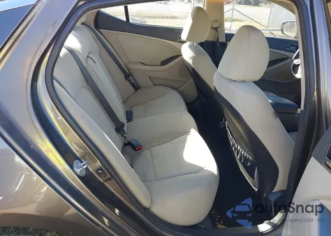 2012 Kia Optima Lx z USA, uszkodzony, nr VIN 5XXGM4A70CG067089